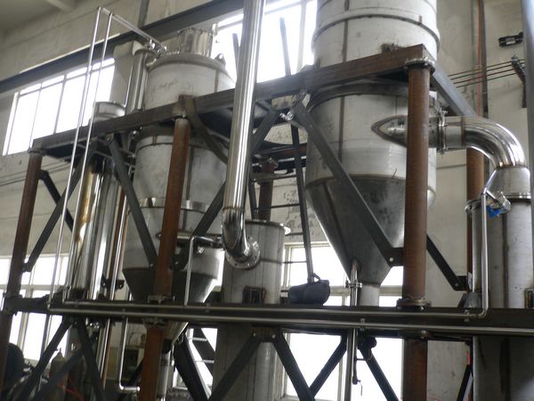 蒸發(fā)結(jié)晶器